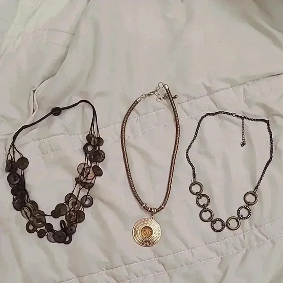 Jewelry - #21 set of 3 circle geometric layered African inspired wooden necklace set